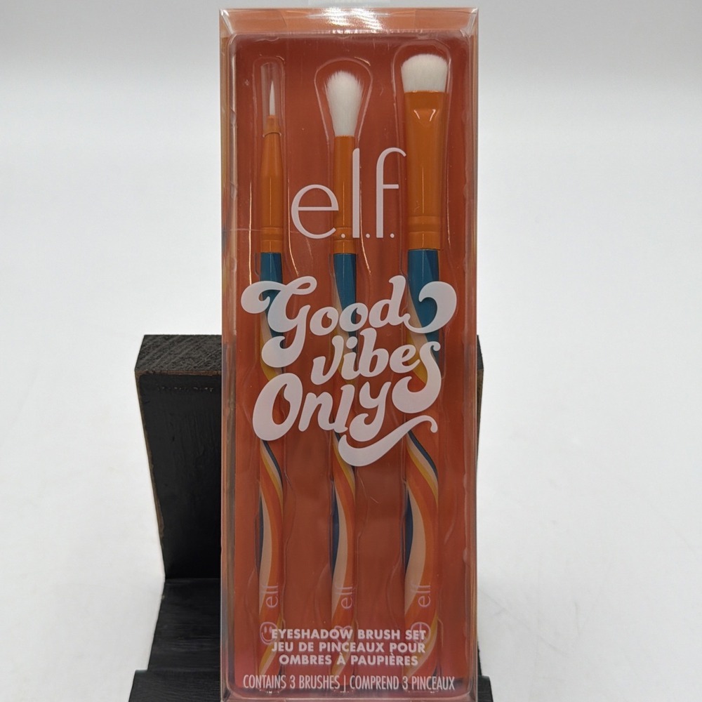 ELF Good Vibes Only•Eyeshadow & Brush Set Limited Edition